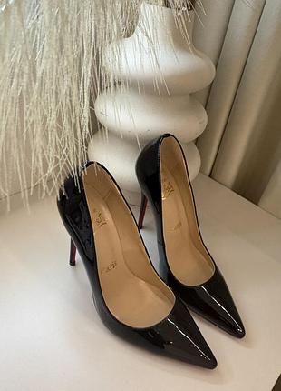 Щеіряні туфлі лабутени zara 8