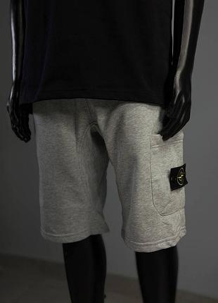 Шорти stone island зелені l