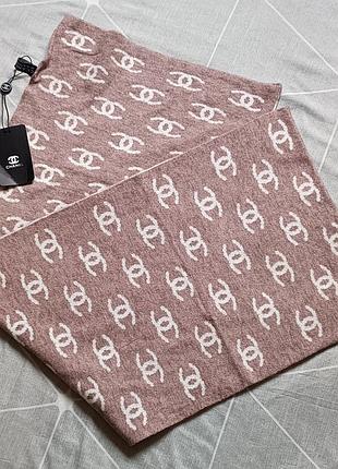 Chanel — стильний шарф