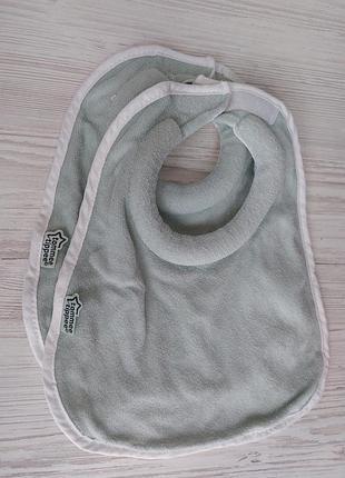 Набор 2шт слюнявчик tommee tippee comfee fit tt0425-alb/verde хлопковый 0+