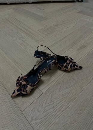 Туфлі zara леопардові 40р 10