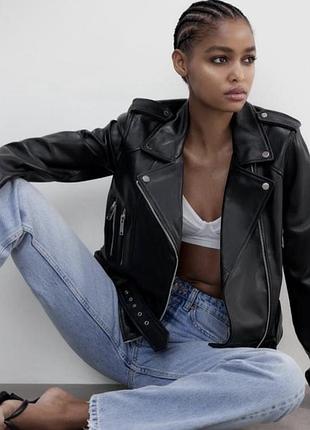 Куртка жіноча zara косуха чорна xs