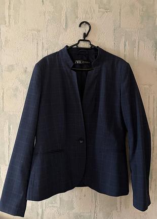 Жіночий брючний костюм zara темно-синій розмір l