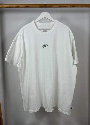 Nike white center logo шикарна білосніжна футболка з щільного коттону оригінал розмір xxl