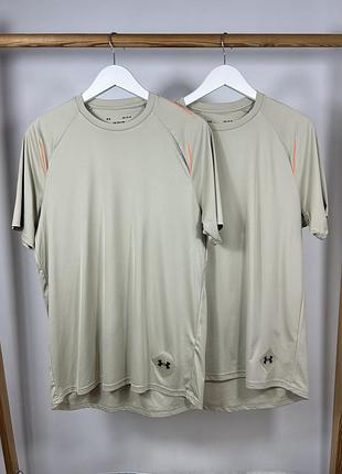 Ua under armour the tech tee шикарна спортивна футболка з гарним дизайном розмір м
