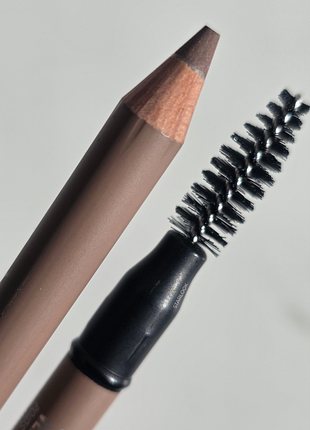 Карандаш для бровей с пудровым финишем m.a.c. veluxe brow liner brunette без коробки 1.19 г