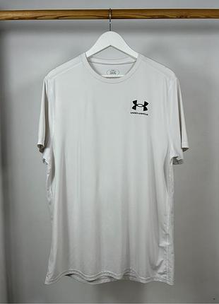 Under armour ua fitted біла спортивна футболка зручна та еластична розмір l
