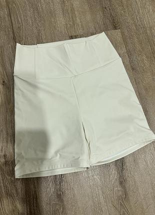 Шорти жіночі oysho compressive high rise бежеві