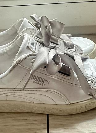 Кросівки для дівчаток puma basket heart білі, розмір 33, довжина устілки 20 см