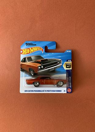 Машинка хот вілс плімут custom plymouth road runner hot wheels 2026