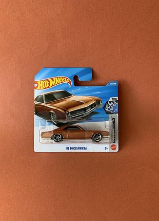 Машинка хот вілс бюїк buick riviera hot wheels 2026