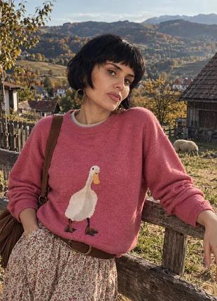 Светер с уткой