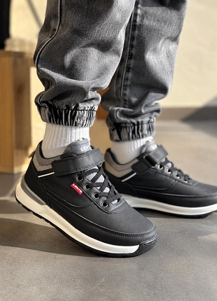 Кросівки для хлопчика високі levi's 00000004526, розмір 32 (20,5 см.)