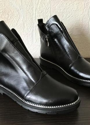 Черевики 122050 натуральна шкіра чорні р. 36,37,38,39,40 осінь-зима