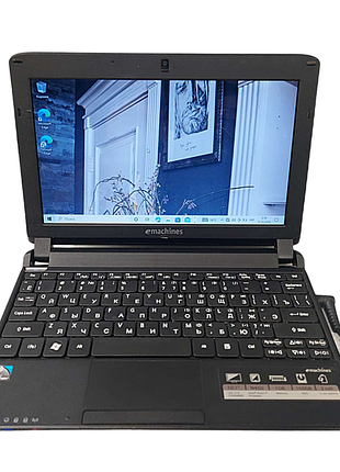 Ноутбук б/у acer emachines em350(intel atom n450 1.6 ghz/ram 2 gb/hdd 320gb)
