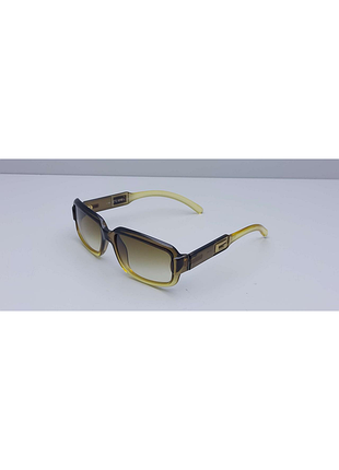 Солнцезащитные очки б/у gucci gg 2475/s 2