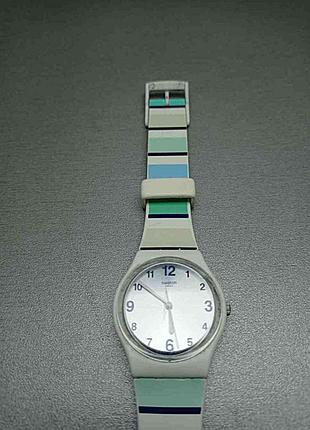 Наручные часы б/у swatch v8 3