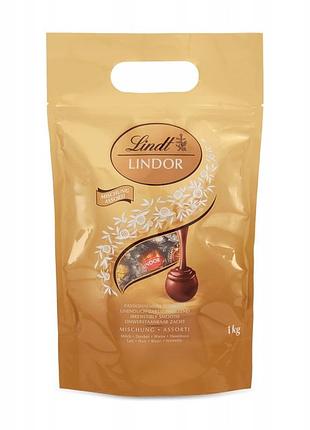 Lindt lindor праліни мікс білої гіркої молочної шоколади 1кг
