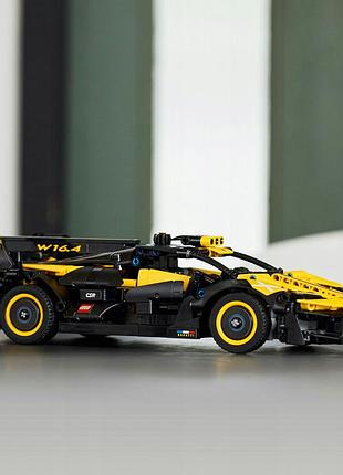 Lego technic bugatti bolide 42151 5