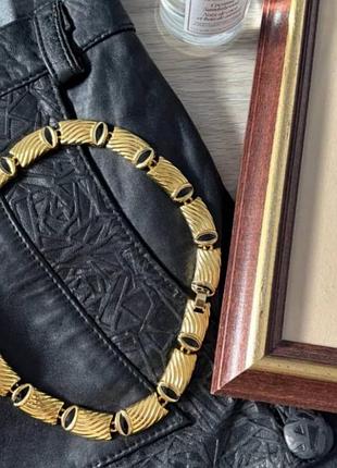 Вінтажний чокер