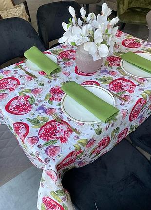 Скатертина тефлонова водовідштовхувальна гранати 140х140