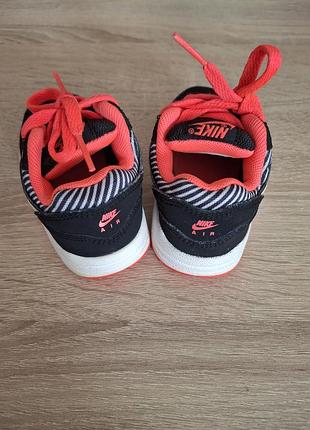 Нові кросівки nike 3