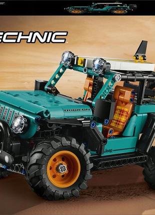 Lego technic suv jeep wrangler rubicon 42227