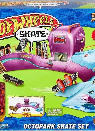 Hot wheels skate skatepark восьминога великий набір з унікальним пальчиковим скейтбордом і парою знімних скейт-взуття місце для