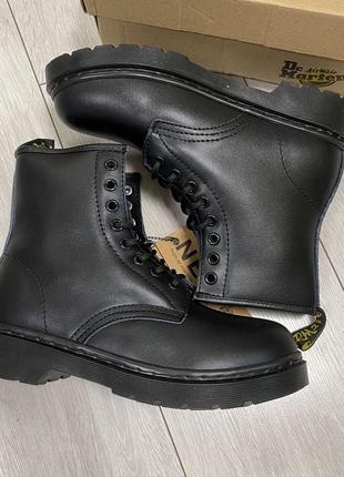 Ботинки dr. martens 1460 меховые женские