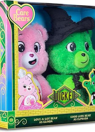 Basic fun care bears wicked м'яка іграшка 22 см – набір 2 шт. лімітоване видання – good luck bear як elphaba і love-a-lot bear як 6