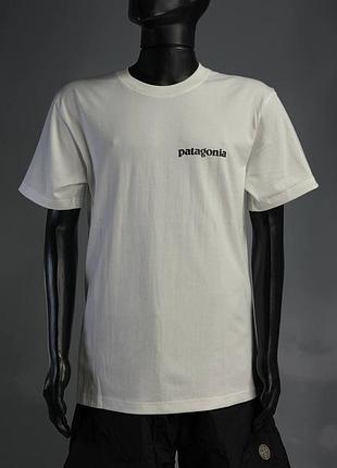 Футболка patagonia білий m