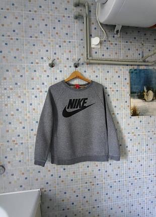 Свитшот nike. 2