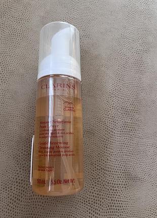 Очищувальний пінний мус для обличчя clarins gentle renewing cleansing mousse об'ємом 150 мл у