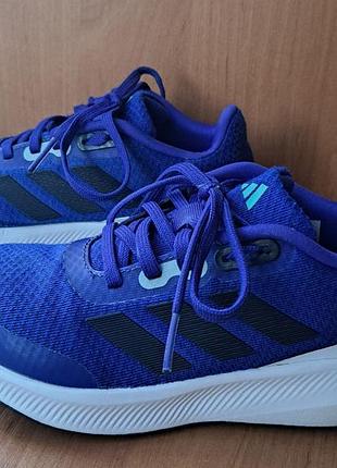 Кроссовки оригинальные adidas p32 2