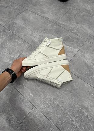 Кросівки ugg 4