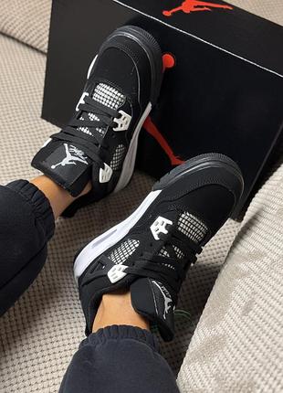 Nike air jordan 4 white thunder premium 4