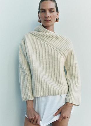 Свитер женский zara 80% шерсть l