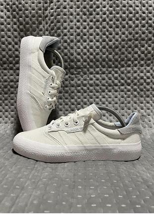 Кросівки чоловічі adidas білі