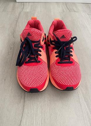 Кросівки жіночі adidas revenge boost рожеві