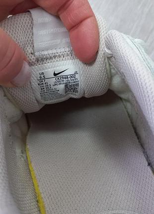 Женские кроссовки nike 9