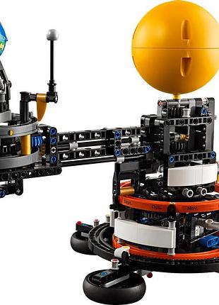 Конструктор lego technic земля та місяць на орбіті 6