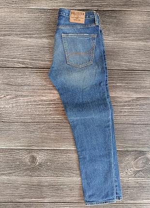 Джинси hollister classic taper (s розмір)