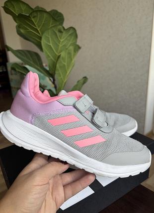 Кросівки adidas підліткові/жіночі сірі з рожевим легкі на липучках
