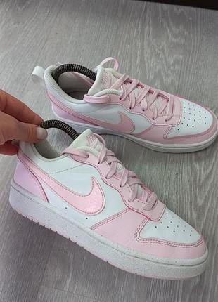 Кросівки для дівчинки nike 2