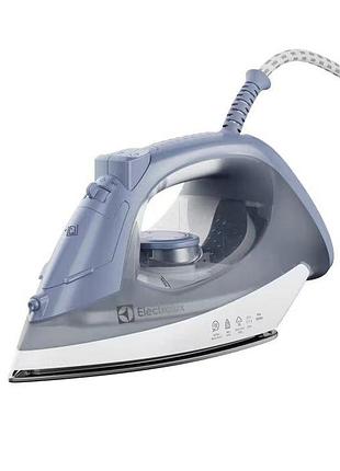 Праска electrolux компактна, 2000вт, 200мл, паровий удар 80гр, керам. підошва, синій