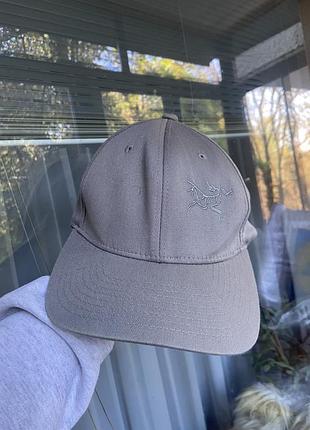 Arcteryx кепка вінтажна