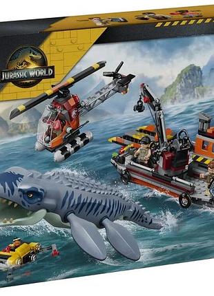 Конструктор lego jurassic world напад мозазавра на човен