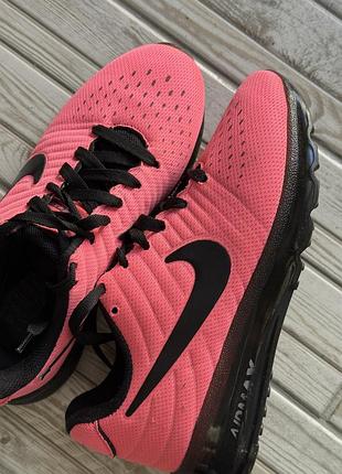 Кросівки жіночі nike рожеві