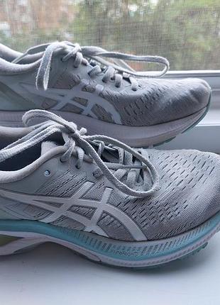 Кросівки жіночі asics сірі, розмір 37.5