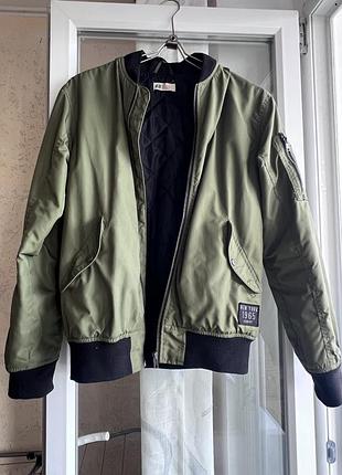 Хакі бомбер з манжетами h&m на блискавці 3